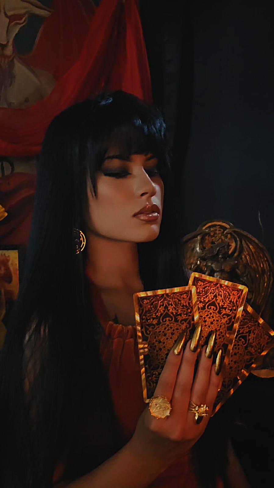Gabriella Aeshma — Oraculista de Umbra